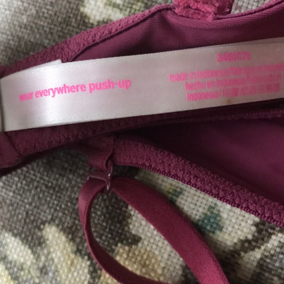 PINK wear everywhere push up bra size 34B - Picture 4 of 5